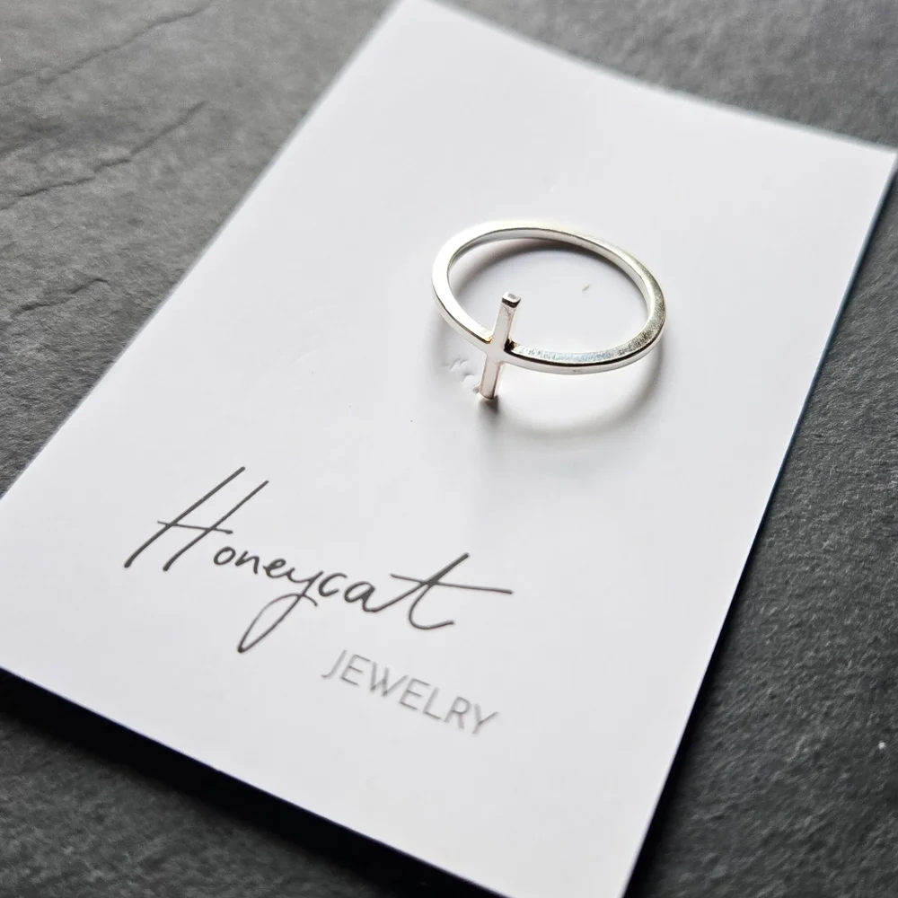 NWT Honeycat Jewelry Silver T-Bar Ring
